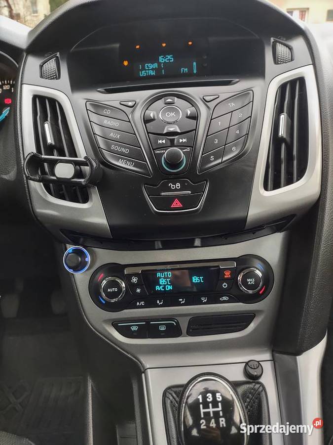FORD FOCUS MK3 SEDAN 2013 Klimatronik Warszawa