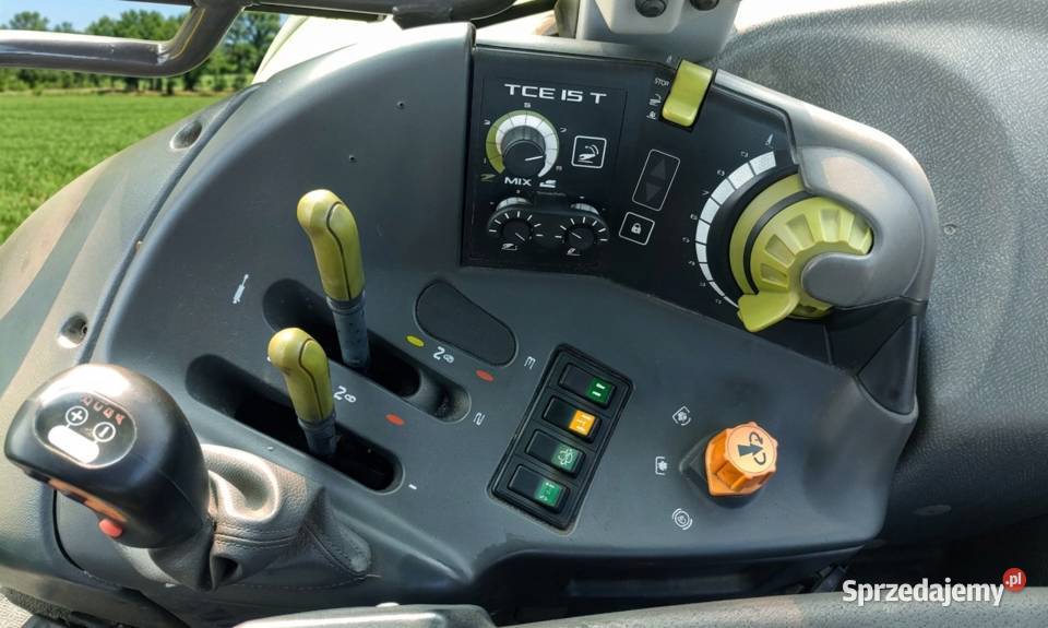 Ciągnik rolniczy Claas Ares 697 ATZ ładowacz