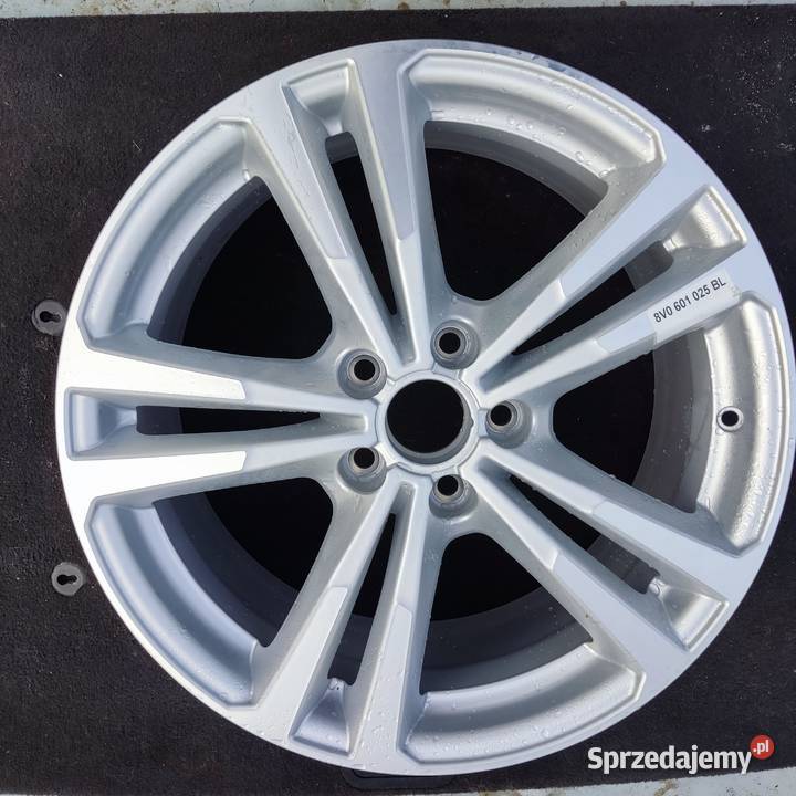 AUDI A3 S3 FELGA 18 75x18H2 ET51 5X112 Radom
