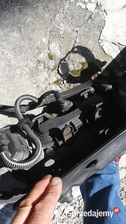 Espace 3 III lampa lewa wzmocnienie pas przedni Kielce
