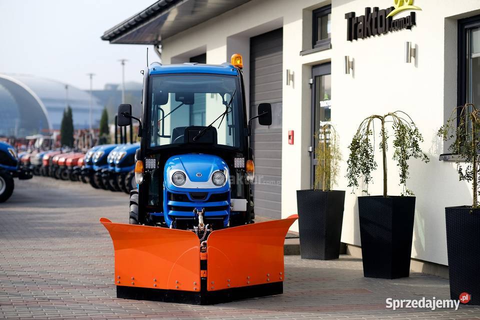 LS Tractor XJ25 MEC 4x4 244 CAB pług do śniegu LS Tractor Tajęcina sprzedam