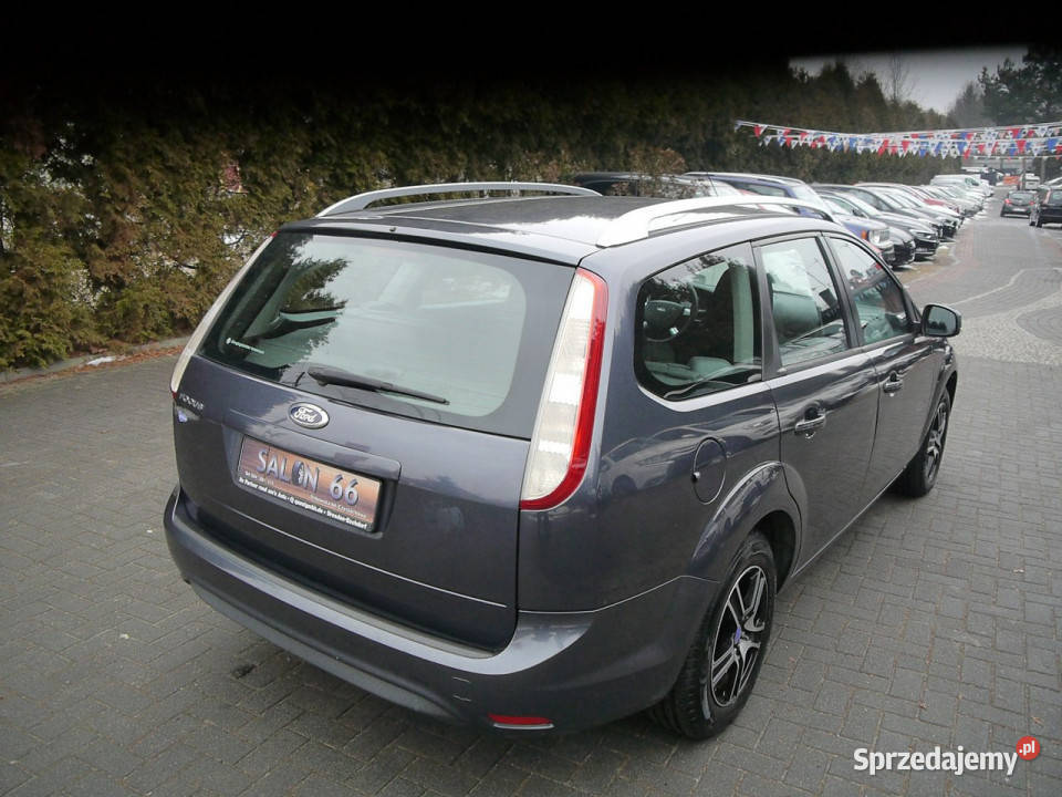 Ford Focus 16mpi Stan b bez rdzy bezwypadkowy z światła do jazdy dziennej Częstochowa