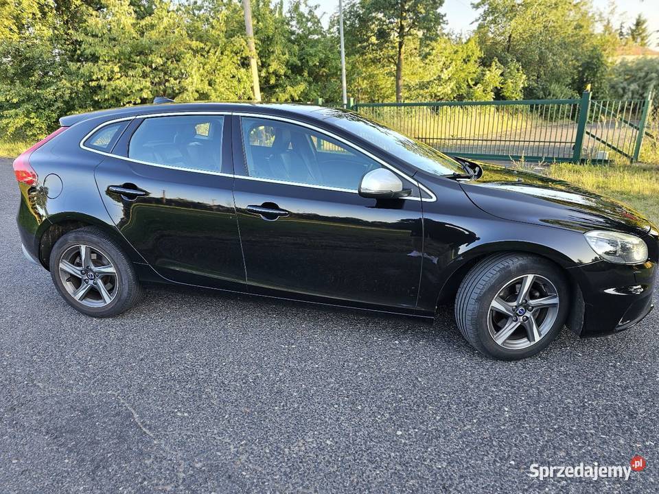 Sprzedam Volvo V40 20 diesel 120 wersja Rdesign Kłodawa sprzedam
