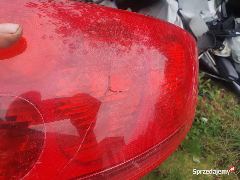 Lampa tylna prawa Audi TT 8N 9806 Części samochodowe Kraków
