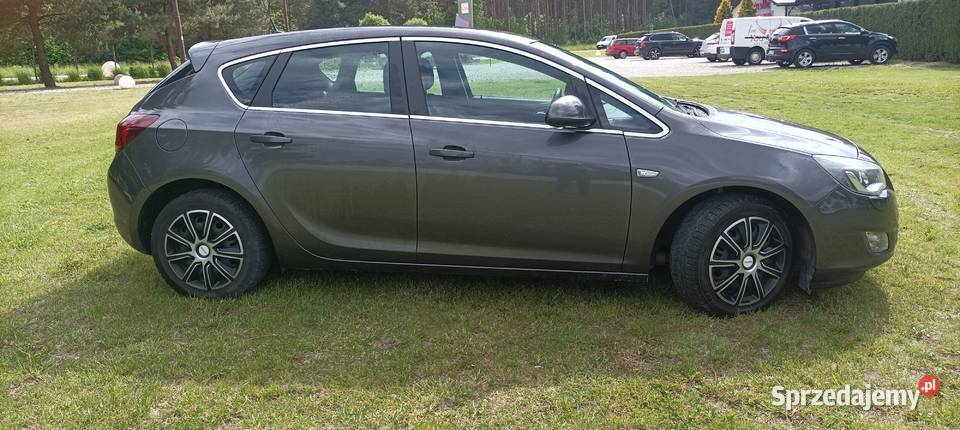 Opel Astra J 17 CDTI Piekoszów