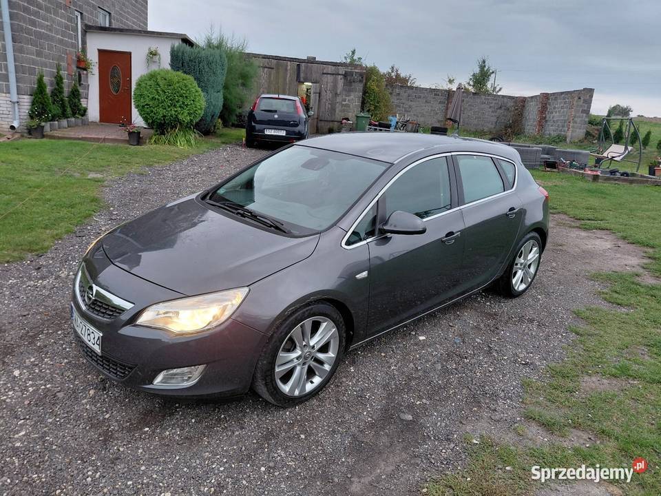 Astra j Skóry Navi Hatchback Wolbrom