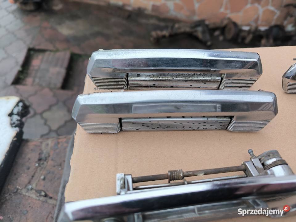 Fiat 125p FSO klamka zewnętrzne przednia lewa Zamki, wkładki i kluczyki Stalowa Wola