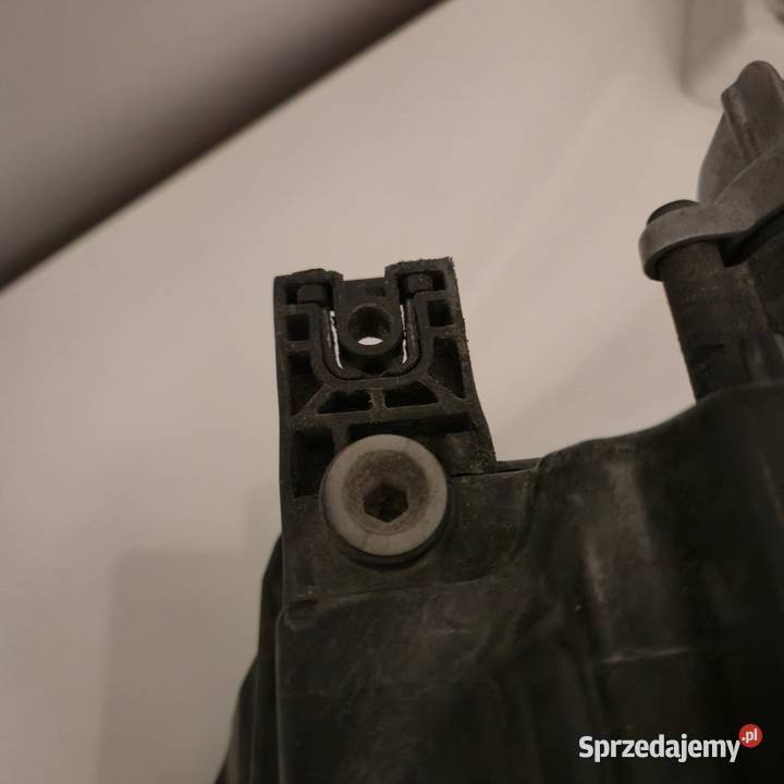 Lampa lewy przód Audi A4 B9 full LED 1519r