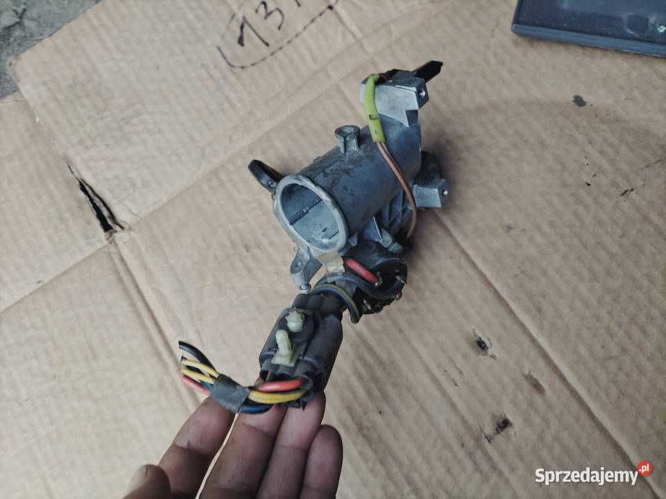 SACYJKA FORD SIERRA 18 23 D TD ROPA Wyposażenie wnętrza Kamień-Kolonia sprzedam