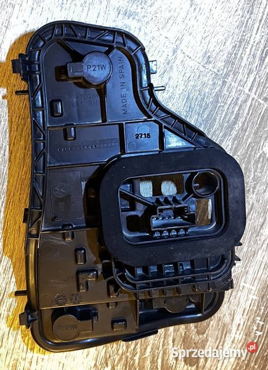 VW POLO V 6C 1518r WKŁAD LAMPY TYŁ TYLNI PRAWY osobowe Sosnowiec
