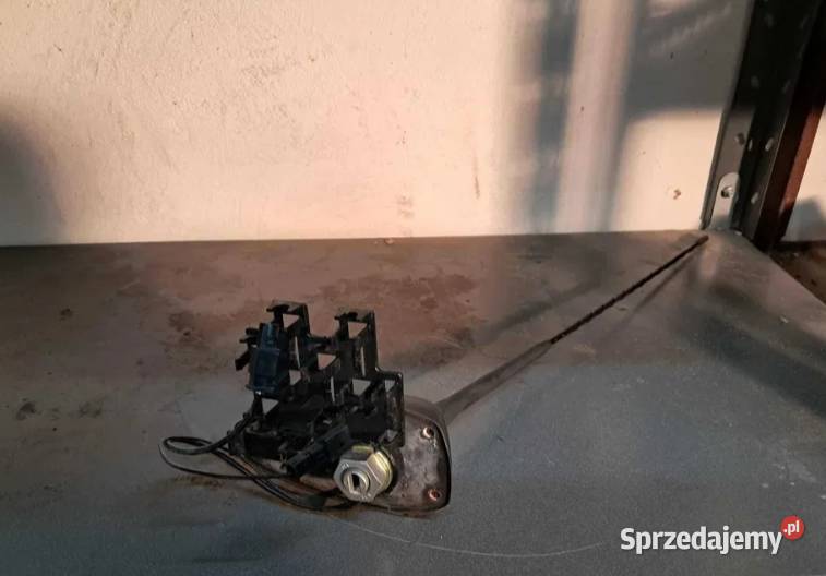 Antena dachowa BMW oryginal e87 e81 e82 x1 e84 sprzedam