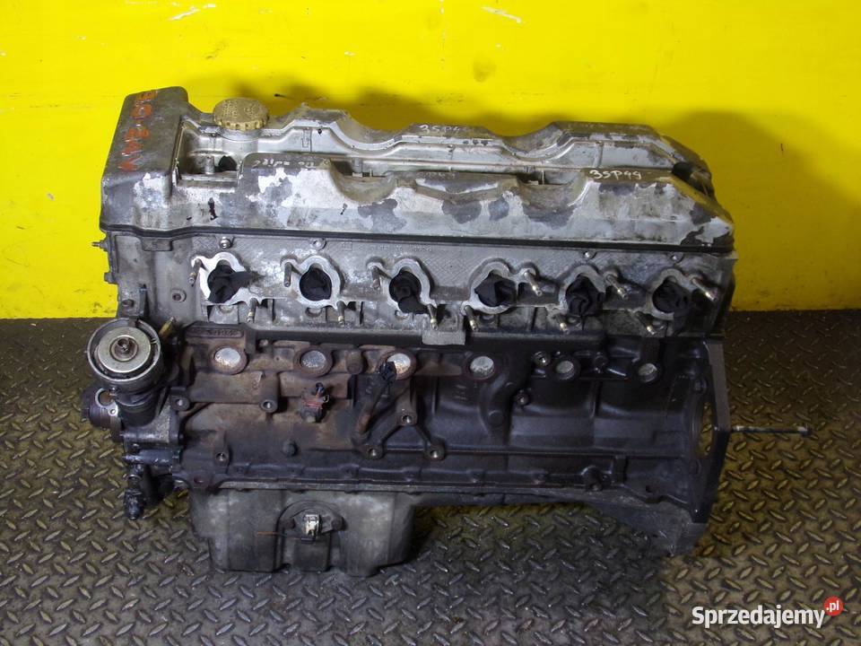 OPEL SENATOR 25 B 90r 140 25NE 8793 silnik 25NE Silniki kompletne Suków