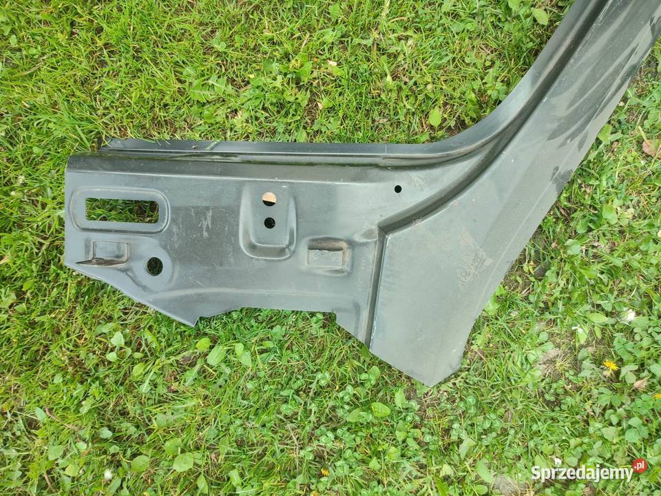 Prawy słupek scirocco 2009 części blacharskie Kruszyna