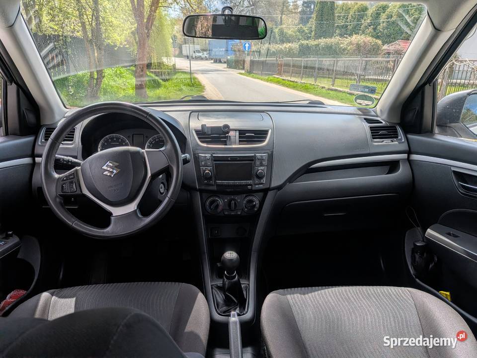 Sprzedam Suzuki Swift 12 2012 Nałęczów