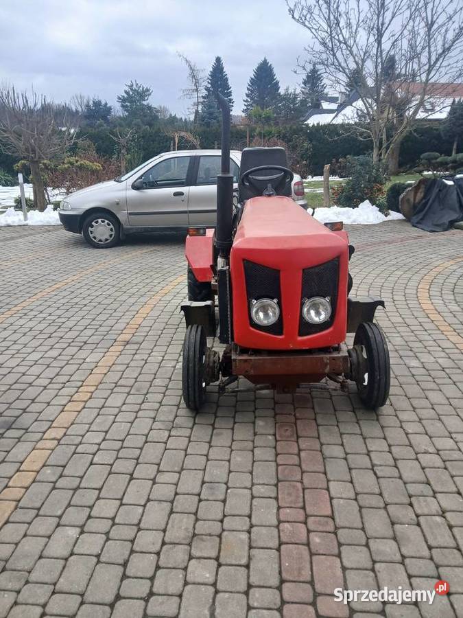 Sprzedam ciagnik sam Pozostałe podkarpackie Niechobrz sprzedam