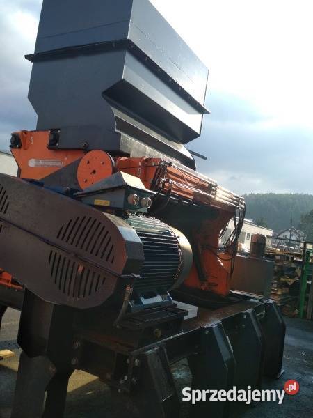 Rozdrabniacz jednowałowy shredder CARBOMA 160 kW Stary Sącz sprzedam