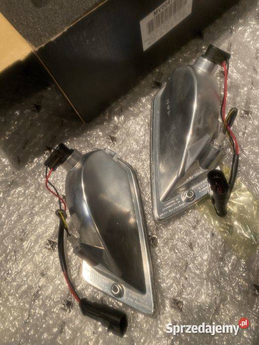 Kierunkowskazy Piaggio Vespa GTS GT GTV 125300 Poznań