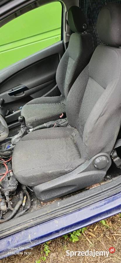 Opel Corsa D fotele przednie osobowe Fotele i kanapy kujawsko-pomorskie Chełmno
