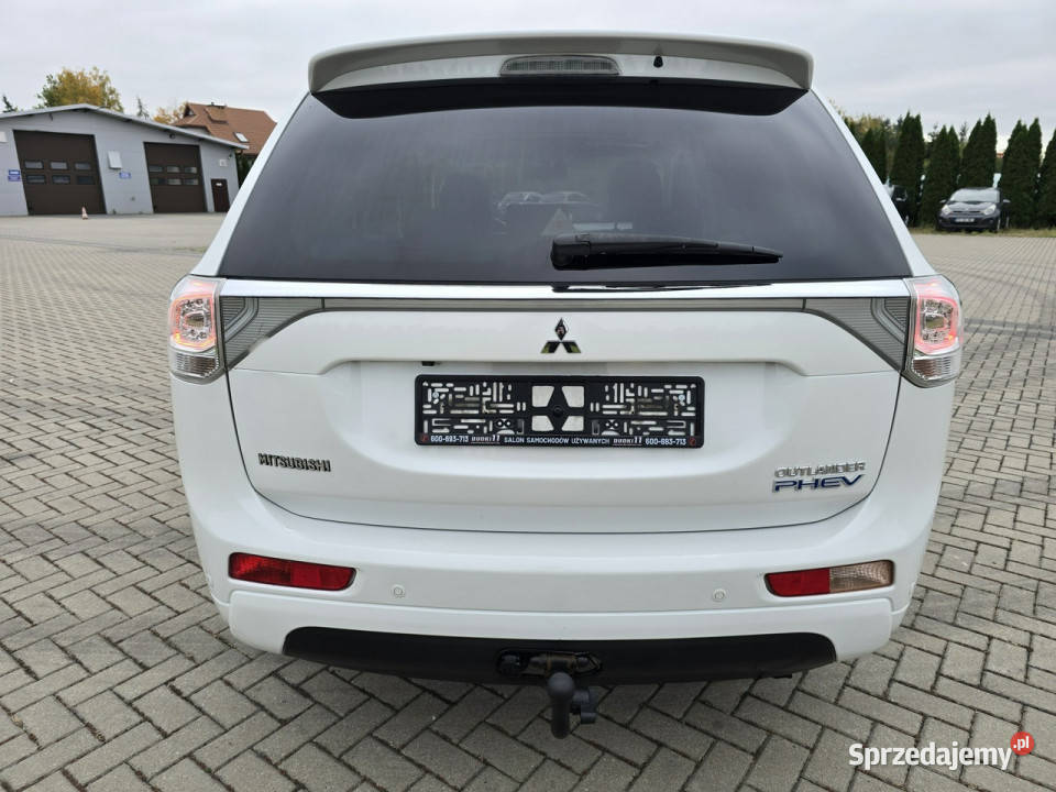 Mitsubishi Outlander 20PlugIN Hybrid Kutno