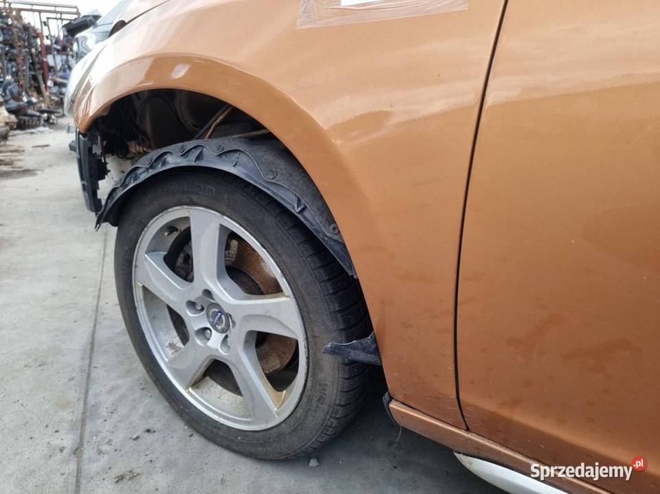 BŁOTNIK LEWY PRZÓD VOLVO V60 704 VIBRANT COPPER Lipno