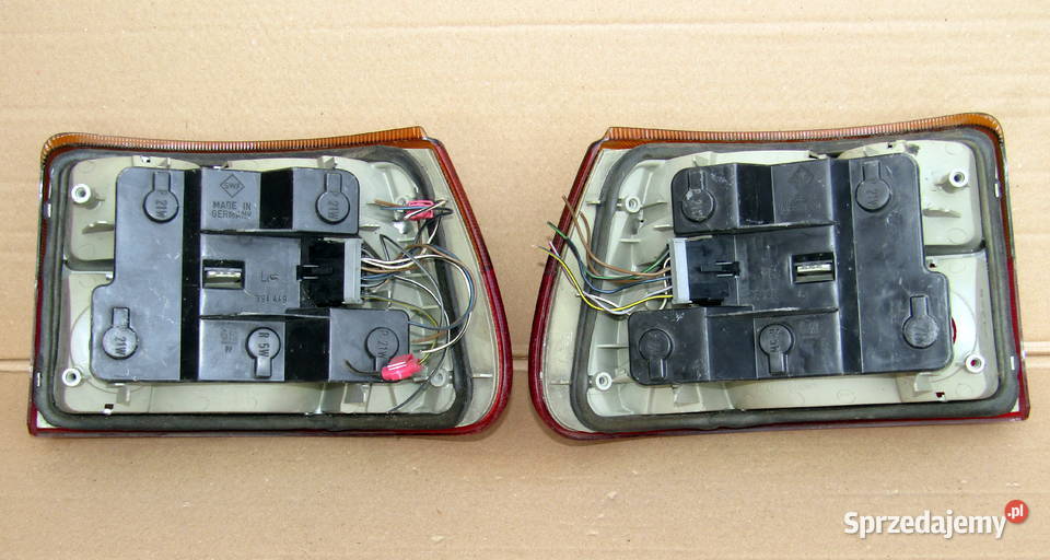 LAMPA TYLNA LEWAPRAWA OPEL ASTRA F HB