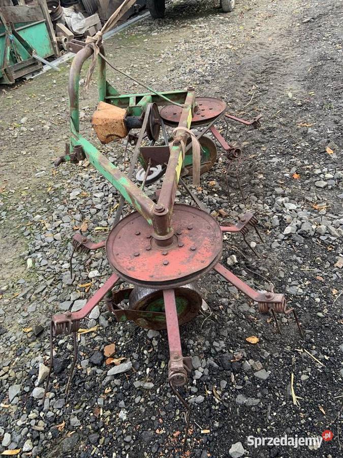 Przewracarka karuzelowa pająk do siana Domaradz