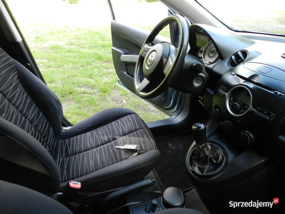 Mazda 2 II W pełni SERWISOWANA nie pordzewiała Zarejestrowany w Polsce 2 Puszczykowo