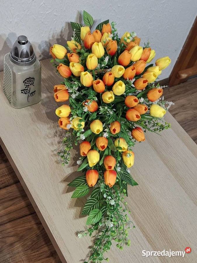 Kompozycja wiazanka na cmentarz pomorskie