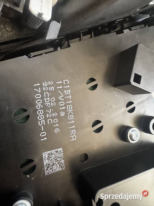 Panel radia Ford Fiesta MK7 lifting 2016 małopolskie Nowy Sącz