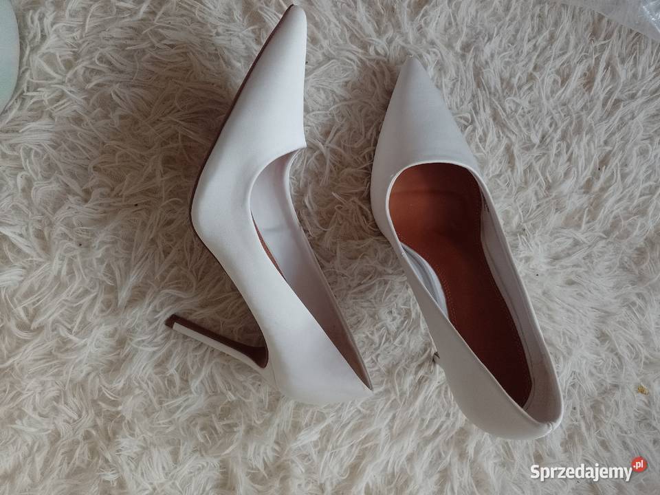 40 ASOS Design Białe czółenka Szpilki z Londynu Kraków sprzedam