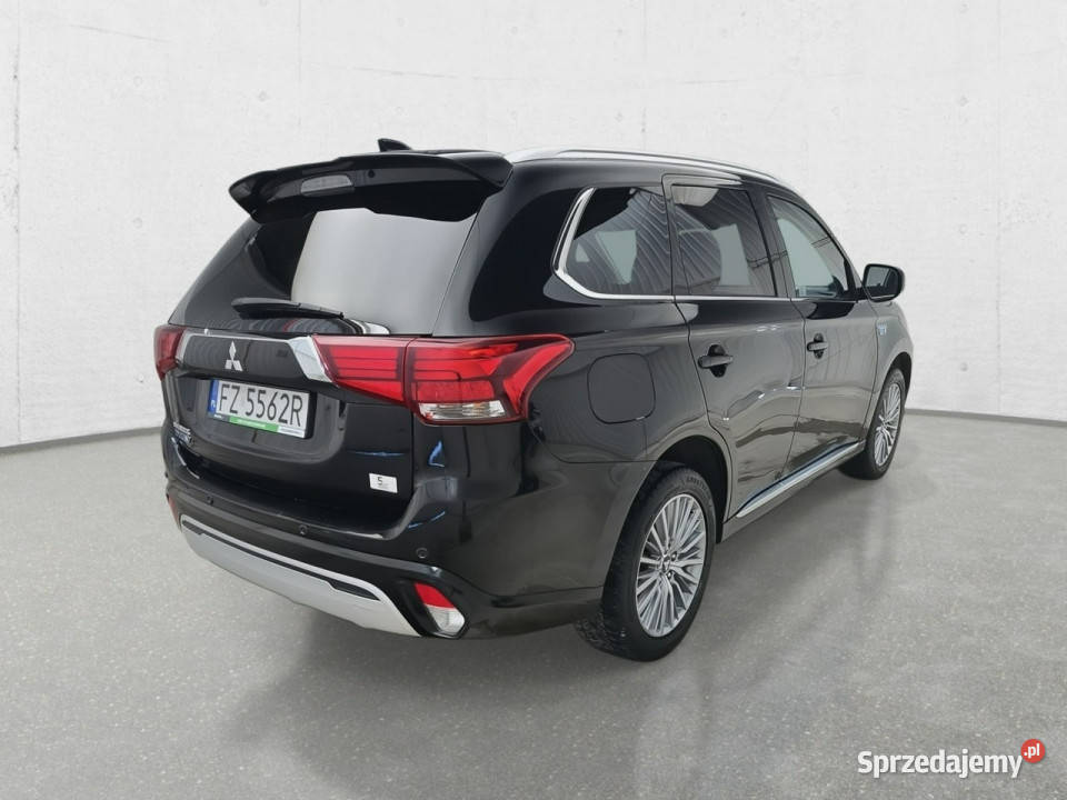 Mitsubishi Outlander Poleasingowe ECR III 2012
