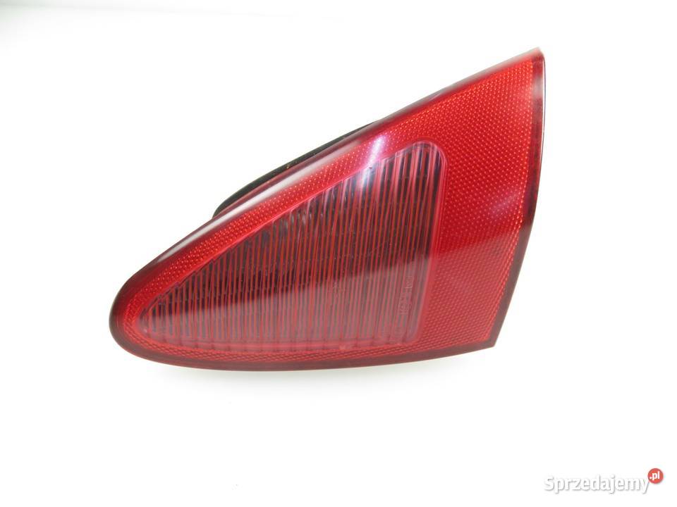 LAMPA PRAWA TYLNA KLAPA ALFA ROMEO 147 46747825