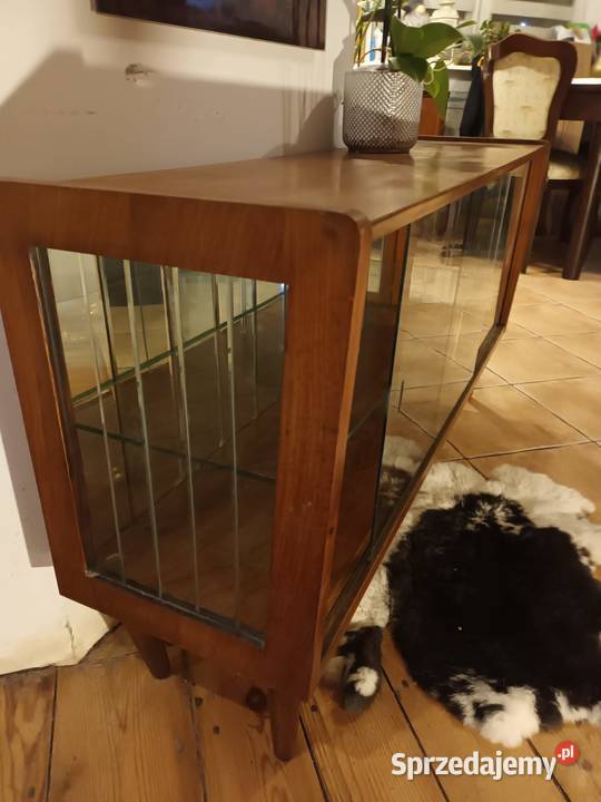 Komoda retro prl fornir