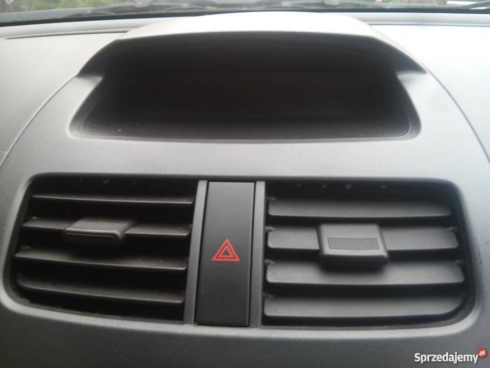 plastiki wnęwtrza chevrolt spark2013 pisac co Ostrów Wielkopolski sprzedam