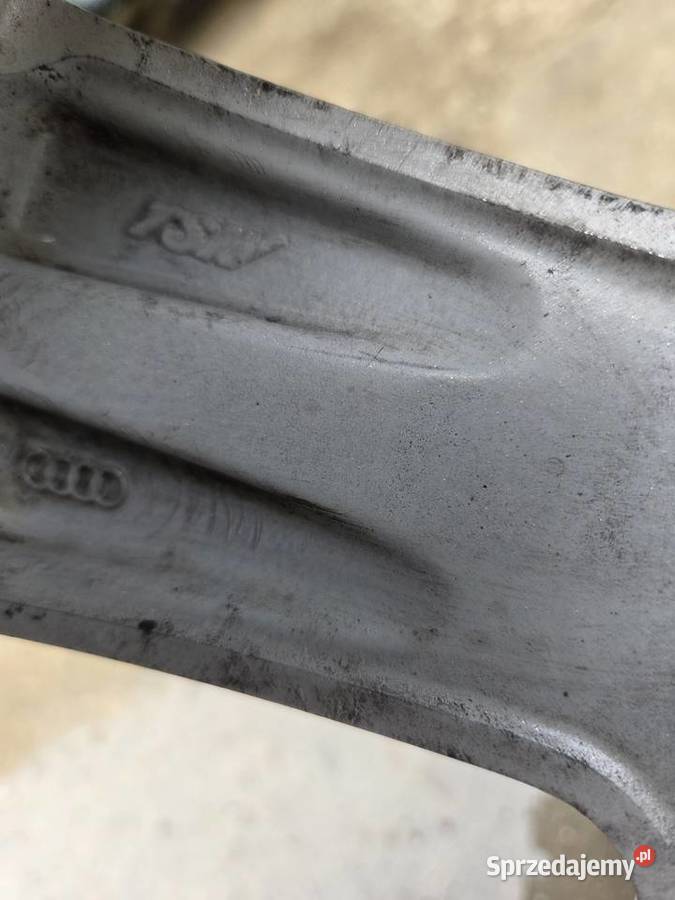 Okazja felgi audi 16 ładny wynik pomiaru WYSYŁKA Średnica 16" Wadowice