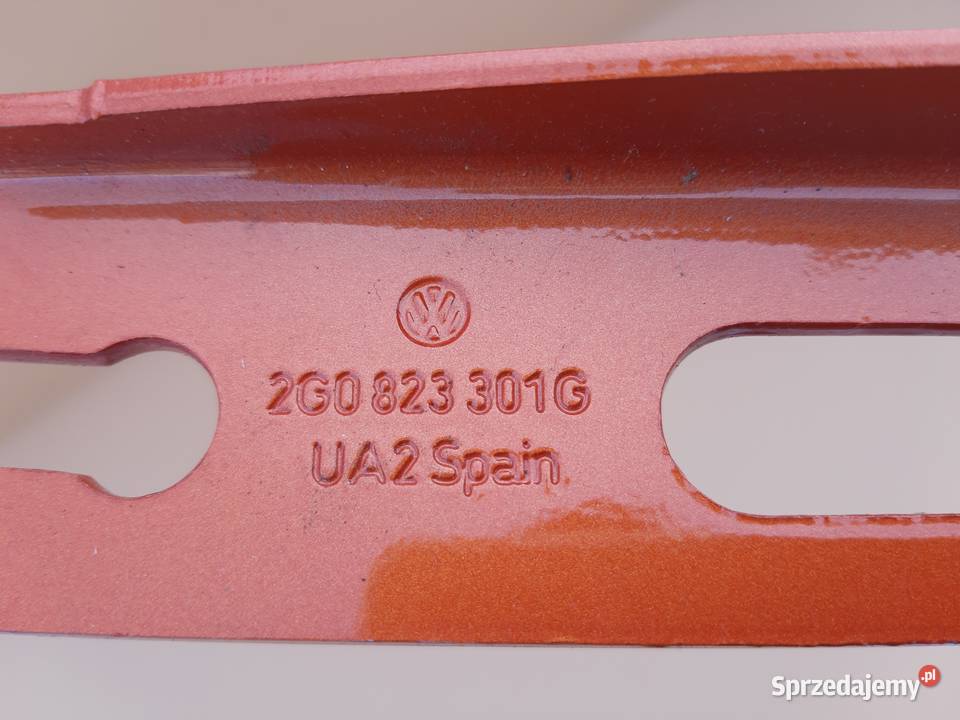 VW POLO 2G ZAWIAS MASKI PRAWY 2G0823301G lubuskie Trzciel