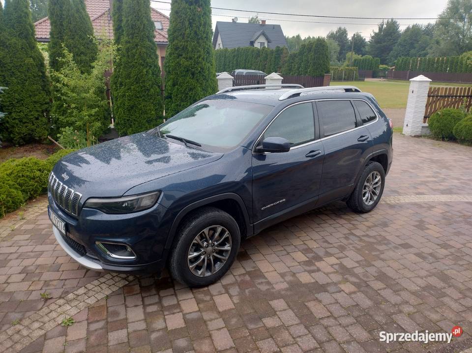 Jeep Cherokee 2020 r 24 BGaz światła przeciwmgielne Samochody osobowe Augustówka