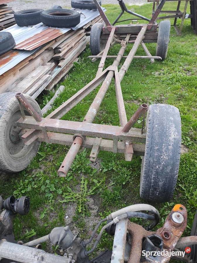 Wozy różne z zaczepem do ciagnika Pozostałe Wielkie Oczy