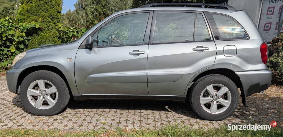 Toyota RAV4 20td z 2005 r nieuszkodzony Ozorków