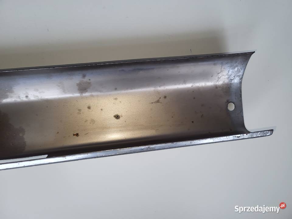 Wartburg 353 Nowy zderzak część środkowa tylna