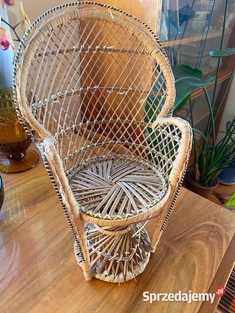 Pleciony fotel kwietnik w stylu Peacock Legnica sprzedam