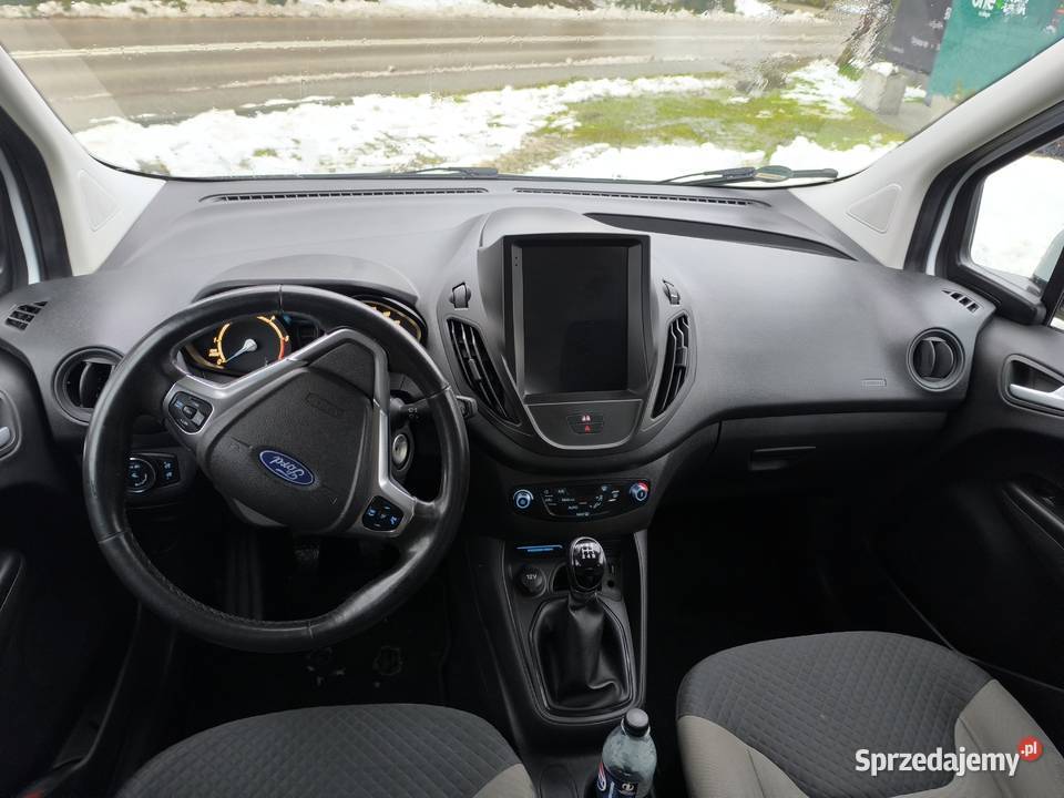 Ford Tourneo Courier 15 diesel Osobowy berlingo Rok produkcji 2016 Tourneo Courier Tarnów