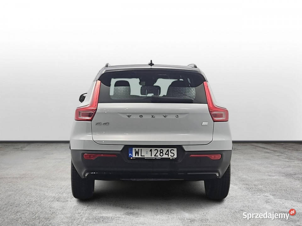 Volvo XC 40 T5 PlugIn Hybrid RDesign aut Salon Warszawa