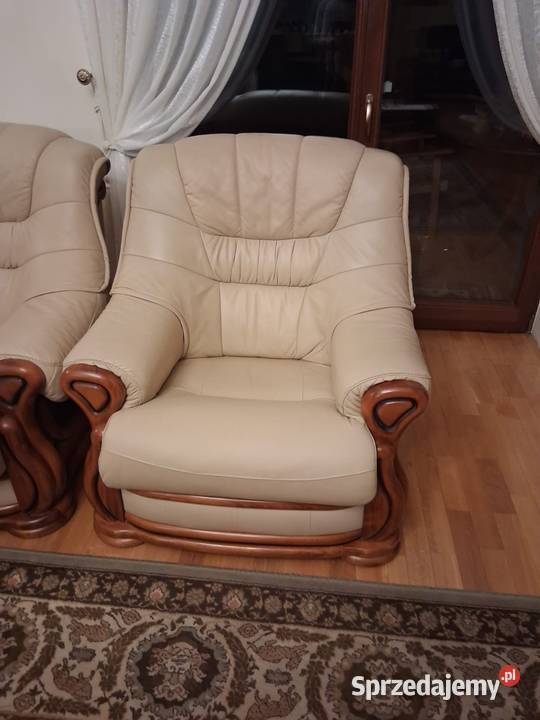 Zestaw kanapa dwa fotele z skóry Boduszewo
