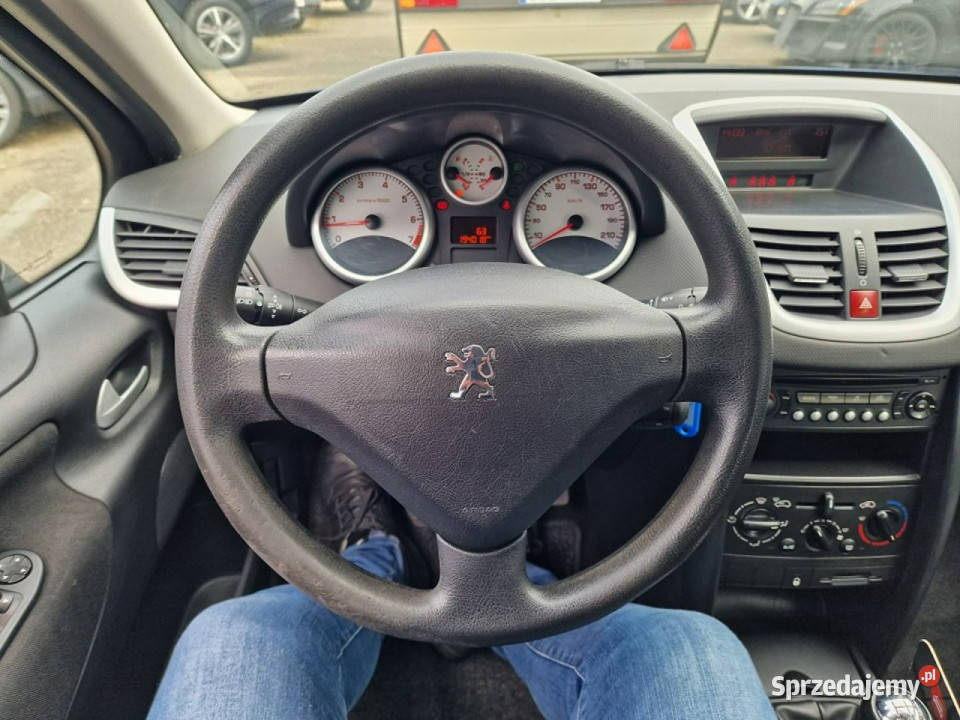 Peugeot 207 14 Benzyna 95 Klimatyzacja Komputer ESP Słupsk