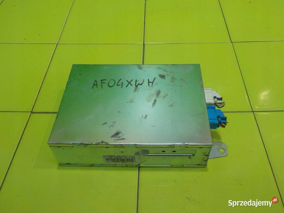 RANGE ROVER L322 44 V8 AUT 04r modul tuner radia Suków sprzedam