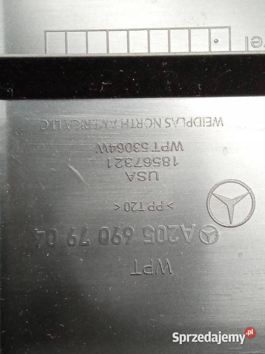 OSŁONA BAGAŻNIKA PŁYTA SEDAN A2056907904 Części samochodowe świętokrzyskie