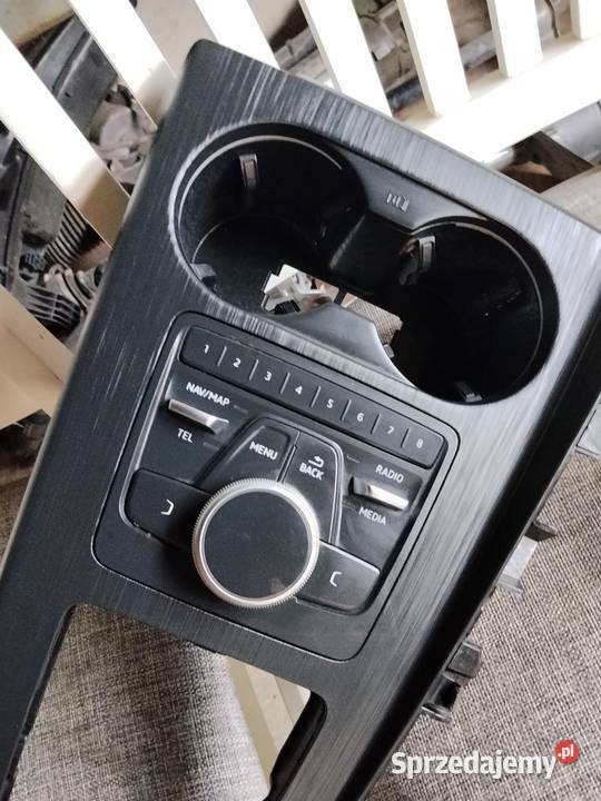 Panel tunelu konsola MMI uchwyt na kubki Audi A4 wielkopolskie Zbąszyń sprzedam