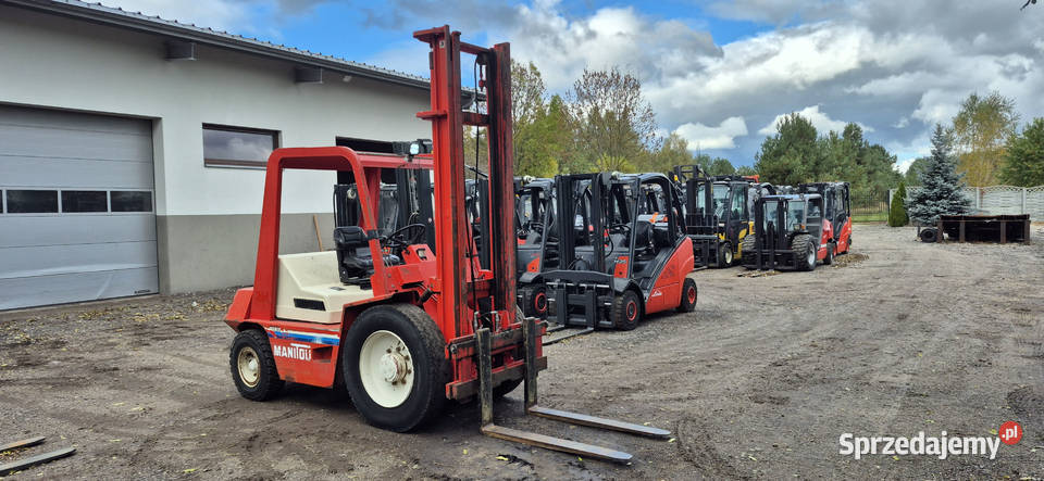 Terenowy Wózek Widłowy Manitou MCE 25 Przesuw Manitou Małkinia Górna