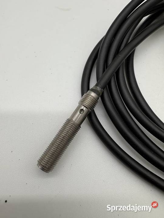 Omron E2ES05S12WCB1 Czujnik induckyjny Warszawa